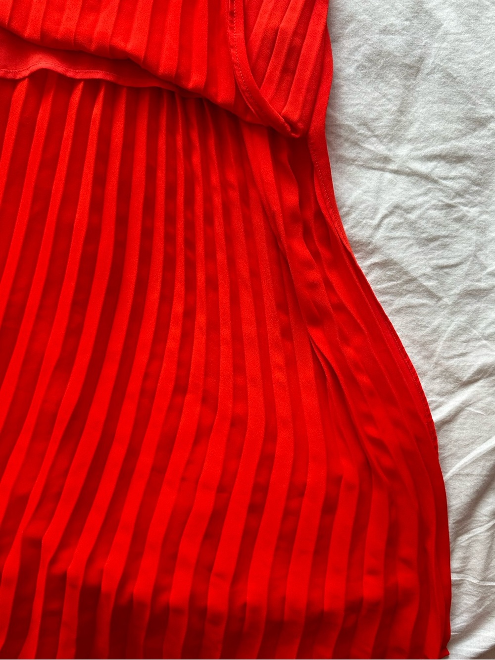 Banana Republic Minimalist Pleated Slip Maxi Dress Bright Red US 0 - Picture 4 of 13